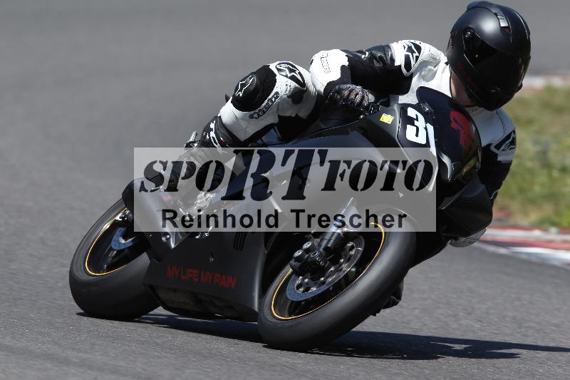 Archiv-2022/40 18.07.2022 Plüss Moto Sport ADR/Einsteiger/31